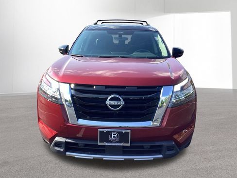 Used 2023 Nissan Pathfinder SL w/ SL Premium Package AWD/4WD image 23