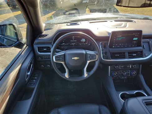 Used 2024 Chevrolet Tahoe LT image 28