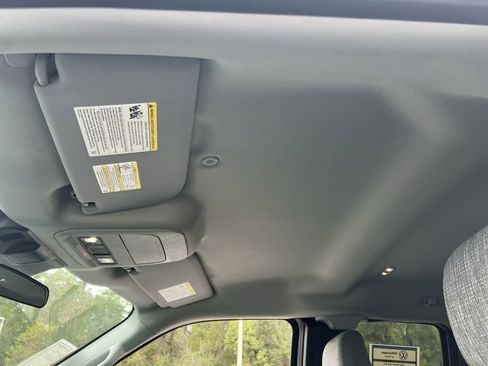 Used 2022 Ford F150 XLT image 25