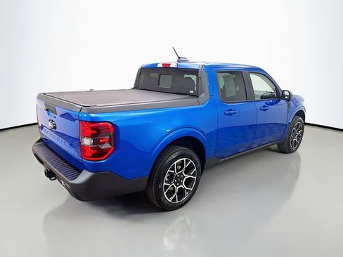 Certified 2025 Ford Maverick Lariat w/ 4K Tow Package AWD/4WD image 7