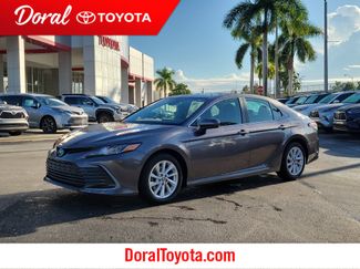 Used 2023 Toyota Camry LE video 1