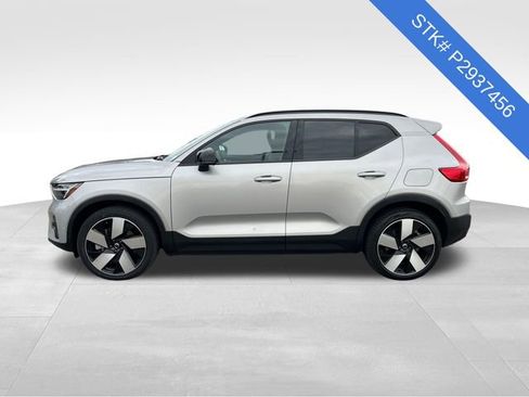 Used 2023 Volvo XC40 Recharge Ultimate image 4