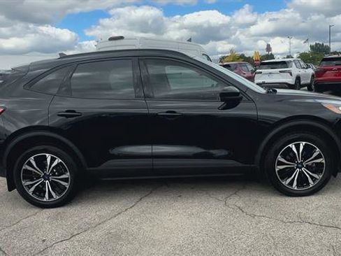 Used 2021 Ford Escape SEL w/ Equipment Group 302A image 9