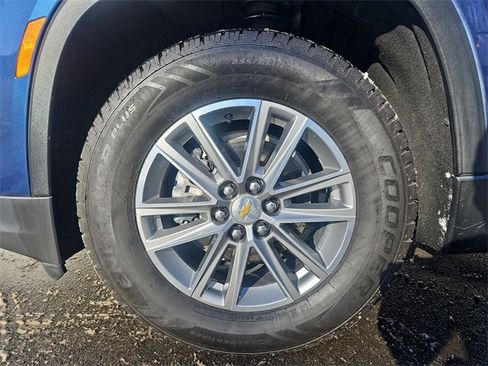 Used 2022 Chevrolet Traverse LT w/ LPO, Floor Liner Package image 32