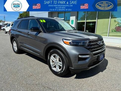 Certified 2023 Ford Explorer XLT w/ Equipment Group 202A AWD/4WD image 1
