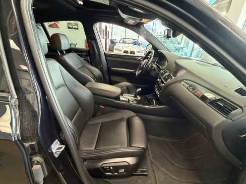 Used 2018 BMW X4 M40i AWD/4WD image 38