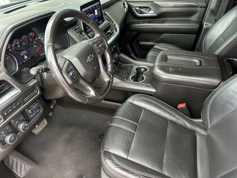 Used 2021 Chevrolet Tahoe RST w/ Rear Media and Nav Package AWD/4WD image 9