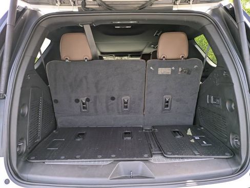 Used 2022 Chevrolet Tahoe High Country image 14