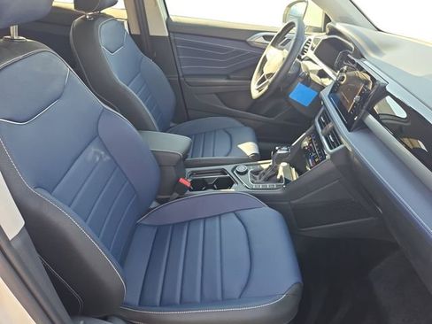 New 2025 Volkswagen Taos SEL AWD/4WD image 22