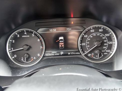 Used 2025 Mitsubishi Outlander SE AWD/4WD image 4