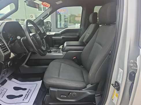 Used 2018 Ford F150 XLT w/ Equipment Group 302A Luxury AWD/4WD image 15