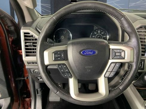 Used 2016 Ford F150 Lariat w/ Equipment Group 501A Mid AWD/4WD image 28