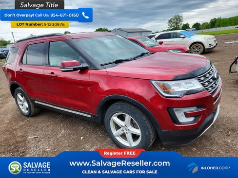 Used 2017 Ford Explorer XLT w/ Equipment Group 201A AWD/4WD image 5