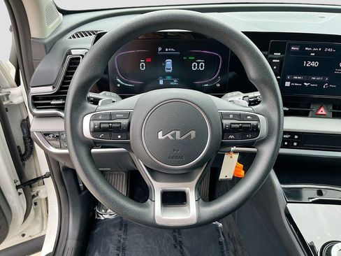 Used 2023 Kia Sportage LX AWD/4WD image 17