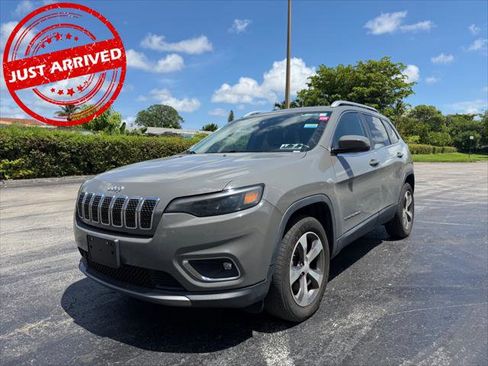 Used 2019 Jeep Cherokee Limited AWD/4WD image 1