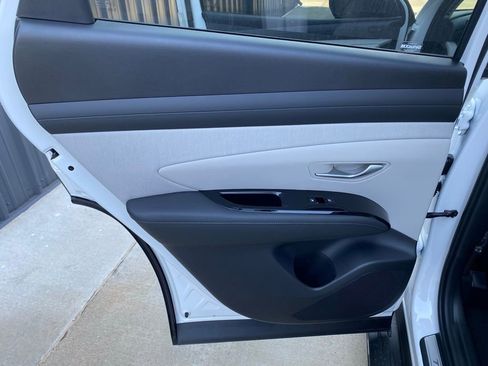 New 2026 Hyundai Tucson Limited image 19