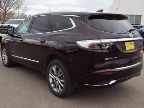 Used 2022 Buick Enclave Avenir w/ Avenir Technology Package AWD/4WD image 5