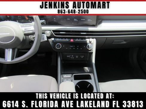 Used 2025 Hyundai Sonata SEL FWD image 16