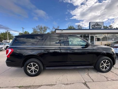 Used 2019 Ford Expedition Max XLT w/ Equipment Group 201A AWD/4WD image 8