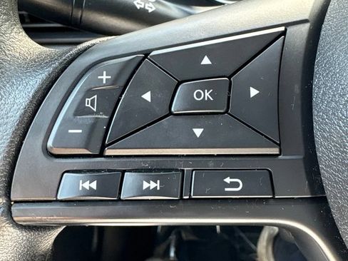 Used 2025 Nissan Sentra S FWD image 14