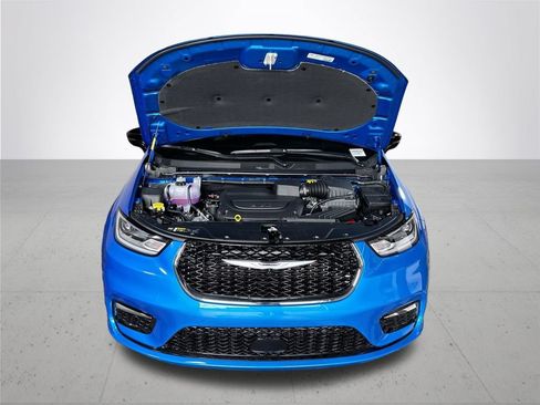 New 2026 Chrysler Pacifica Select FWD image 21