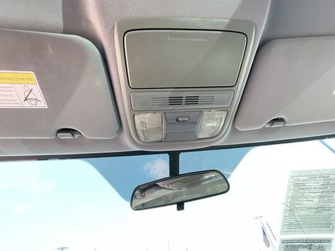 Used 2017 Honda CR-V LX image 22