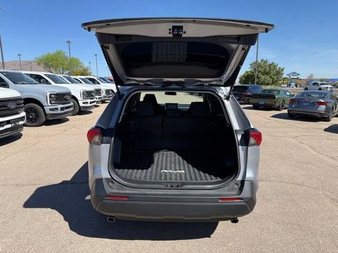Used 2025 Toyota RAV4 LE image 37