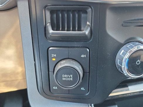 Used 2023 Ford F150 Lariat AWD/4WD image 28