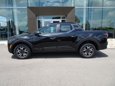 New 2025 Hyundai Santa Cruz XRT image 2