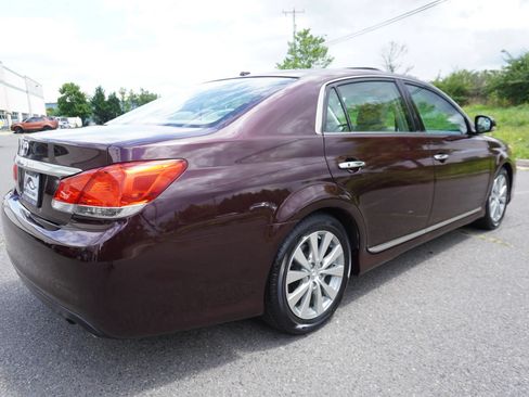 Used 2012 Toyota Avalon Limited FWD image 7