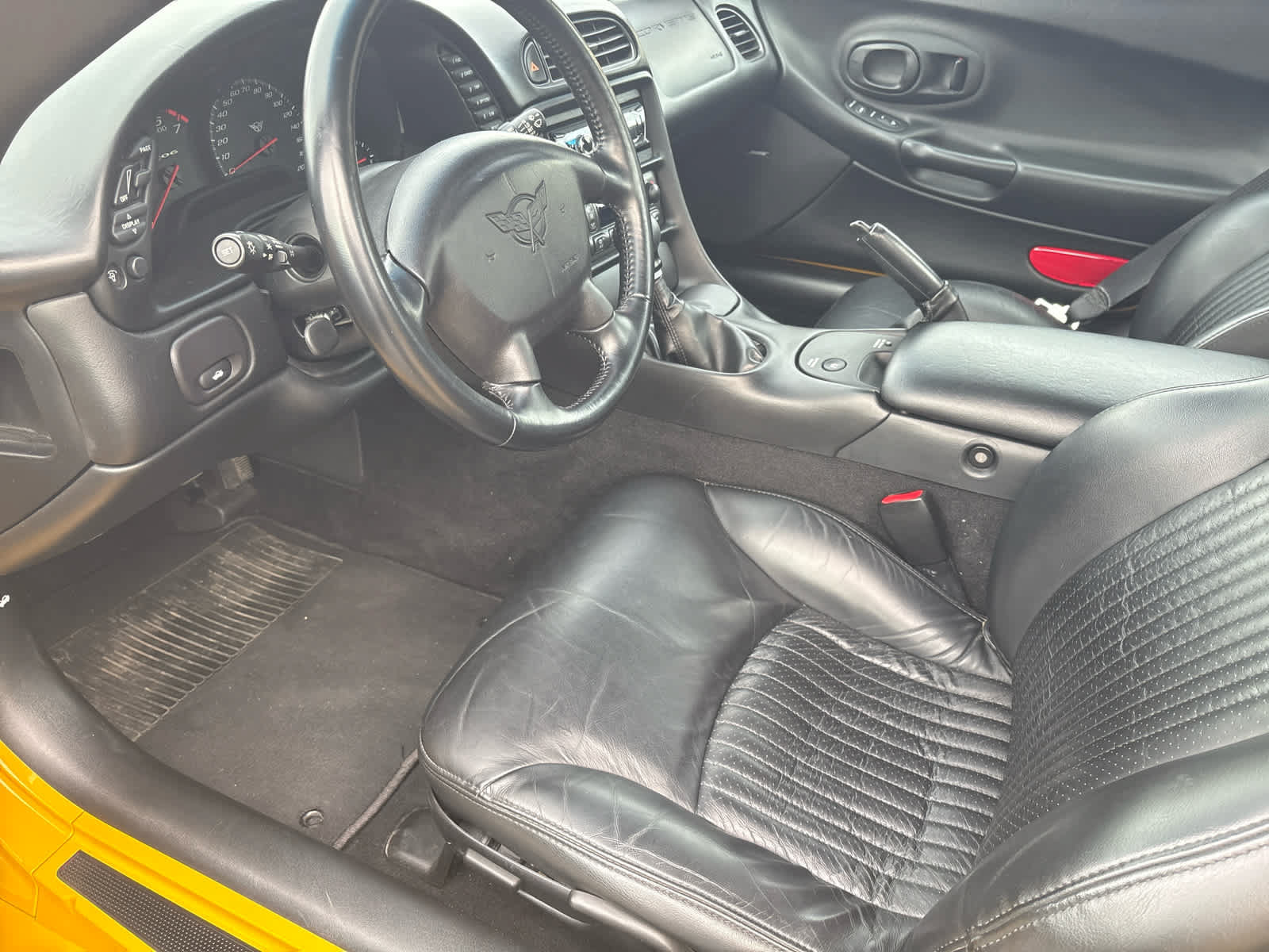 Used 2003 Chevrolet Corvette Z06 w/ Memory Package, 3 Drivers RWD image 13