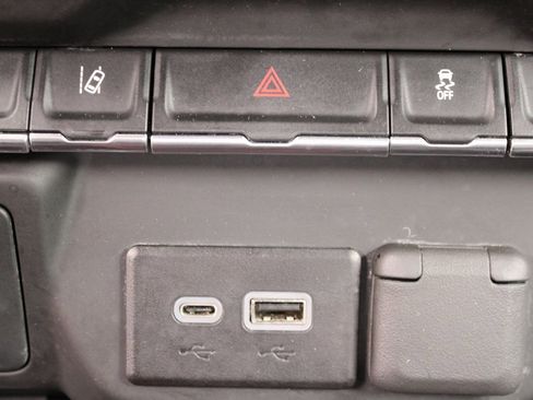 Used 2024 GMC Sierra 2500 Pro image 49