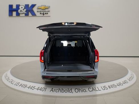 Used 2025 Ford Expedition Tremor AWD/4WD image 10