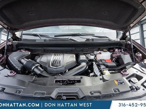 Used 2025 GMC Acadia Elevation image 38