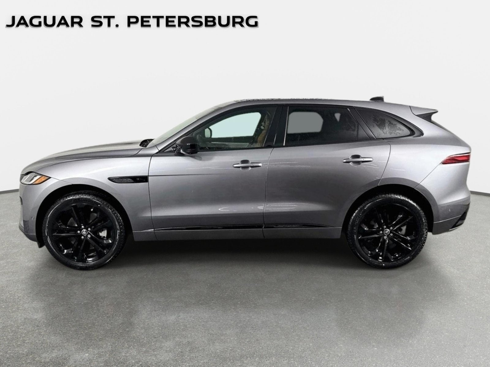 New 2026 Jaguar F-PACE R-Dynamic S AWD/4WD image 8