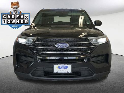 Used 2023 Ford Explorer XLT AWD/4WD image 18