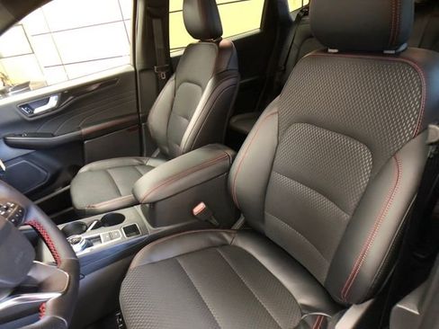 New 2026 Ford Escape ST-Line w/ Tech Pack #1 image 10