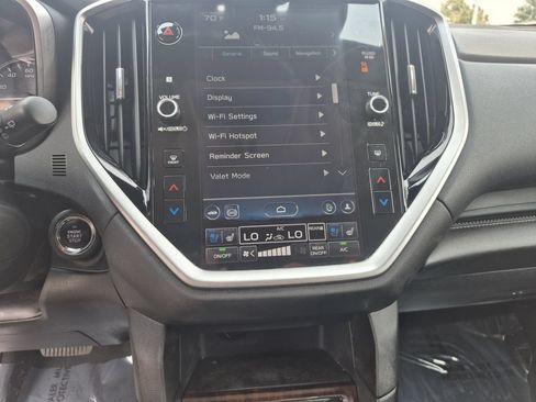 Used 2024 Subaru Ascent Touring AWD/4WD image 9