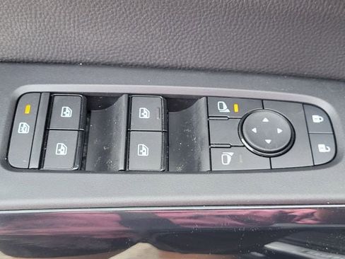 New 2026 Nissan Pathfinder SV AWD/4WD image 7