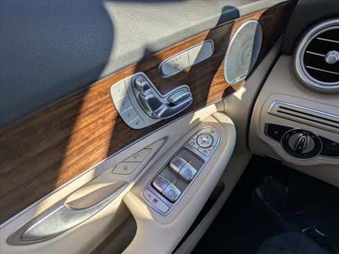 Used 2021 Mercedes-Benz C 300 4MATIC Sedan image 15