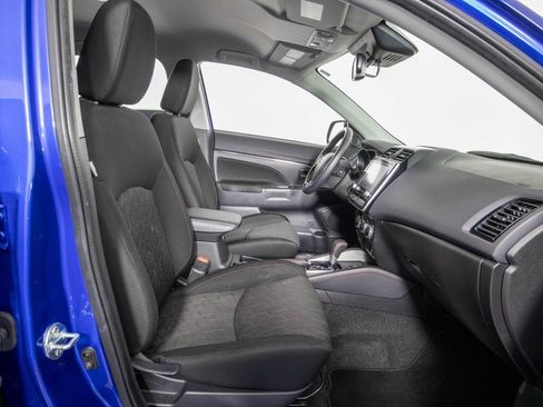 Used 2024 Mitsubishi Outlander Sport LE image 10