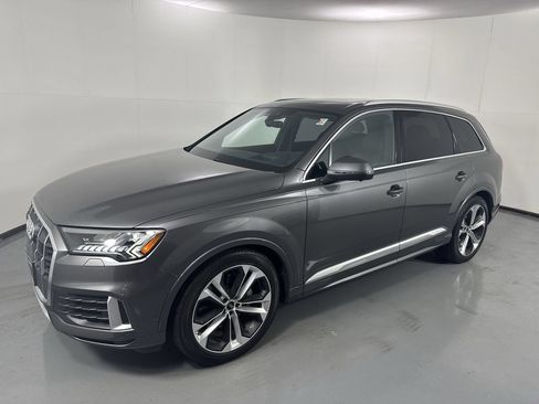 Used 2023 Audi Q7 3.0T Prestige w/ Prestige Package AWD/4WD image 25