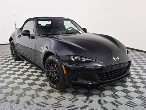 New 2026 MAZDA MX-5 Miata Club w/ Brembo/BBS Recaro Package RWD image 9