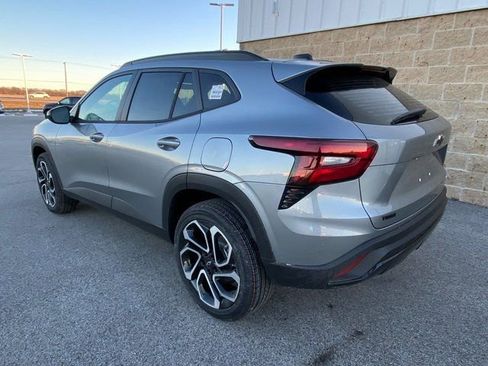 New 2026 Chevrolet Trax RS w/ Sunroof Package image 7