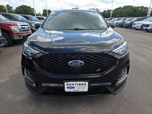 Used 2020 Ford Edge ST w/ Equipment Group 401A image 13