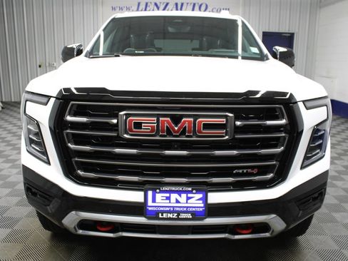 Used 2026 GMC Yukon AT4 Ultimate w/ LPO, Floor Liner Package AWD/4WD image 60