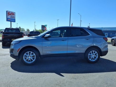Used 2024 Chevrolet Equinox LT image 5