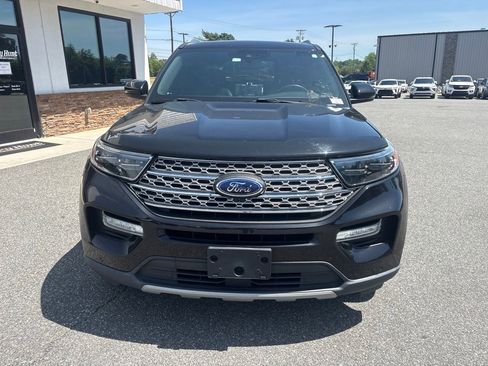 Used 2020 Ford Explorer Limited w/ Class III Trailer Tow Package AWD/4WD image 10