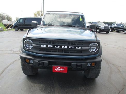 Used 2022 Ford Bronco Black Diamond w/ Sasquatch Package image 10