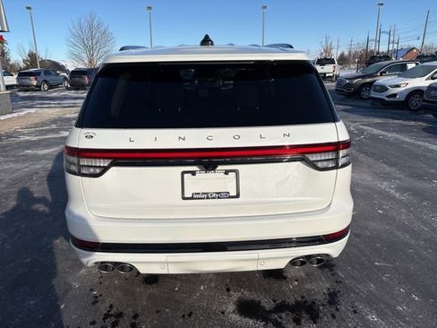 Used 2025 Lincoln Aviator Reserve w/ Jet Appearance Package AWD/4WD image 18